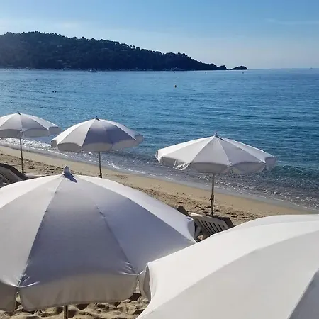 Cavaliere Surplage Szálloda