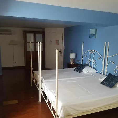 Szálloda Cavaliere Surplage