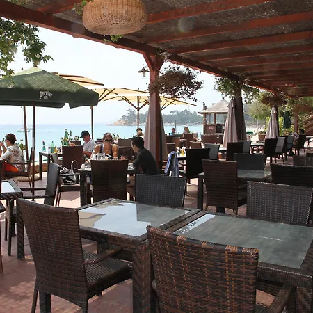 Szálloda Cavaliere Surplage